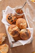 Quark bread rolls with pumpkin, sesame and poppy seeds