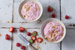 Creamy cottage cheese with berries