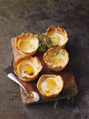 Savoury tarts with soft goat's cheese