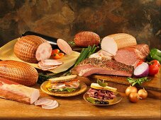 Cooked deli meats