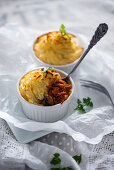 Vegan Shepherd's pie with pulled jack fruit, tomatoes and mushrooms