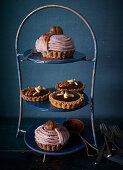 Mini tartlets with chestnuts spaghetti with chocolate cream