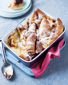 Bread And Butter Pudding mit Marshmallows zu Ostern