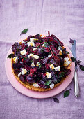 Beetroot tart with goat's cheese and herbs