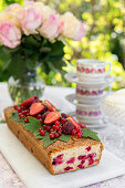 Redcurrant cake with raspberries and strawberries