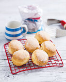 Bacon-dusted yoghurt scones