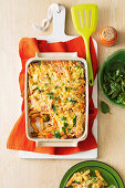 Quick crunchy topped-vegetable pasta bake