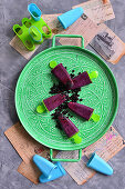 Blueberry ice lollies