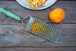 Grating orange zests