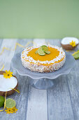 Mango cheesecake with lime and coconut