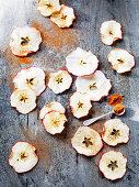 Spiced apple chips