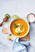 Carrot and parsnip mulligatawny soup