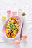 Omelette with ham, chanterelle mushrooms and goat's cheese