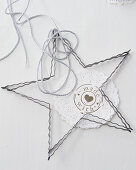 Wire star ornament