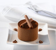 Milk chocolate mousse with chocolate shavings