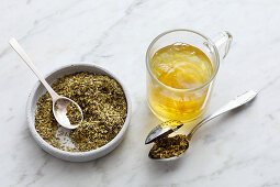 Cold mate tea to activate the metabolism
