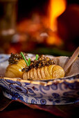 Hasselback-Kartoffeln mit Kaviar