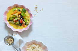 Vegetable curry with sprouts and rice