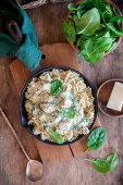 Farfalle with creamy chicken and spinach sauce