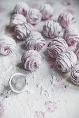 Zefir with powdered sugar