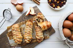 Fresh strudels with sweet apples and raisins