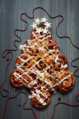 Cranberry and orange Chelsea bun tree