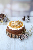 A Christmas pineapple cake with a cream cheese topping and bananas