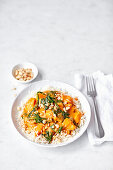 Veganes Satay-Süßkartoffel-Curry