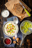 Leek cream soup with walnuts