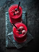 Frozen berry smoothie