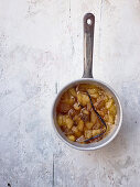 Preparing pear and vanilla jam