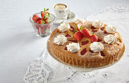 Strawberry pie with meringue