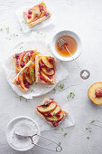 Puff pastry with peaches and raspberries