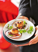 Scallops with rosemary and quince butter