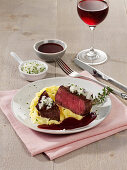 Fillet of beef with red wine sauce and mashed potatoes