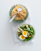 Green asparagus salad with artichoke hearts and quail's eggs