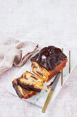 Schokoladen-Orangen-Süßkartoffel-Marmorkuchen