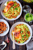 Pasta with brocccoli pesto, chickpeas and salmon