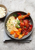 Bulgur wheat bowl with bell pepper and date chicken
