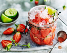 Melonen-Erdbeer-Frappe