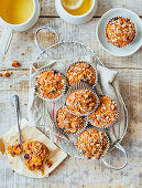 Apple and blueberry muffin cakes