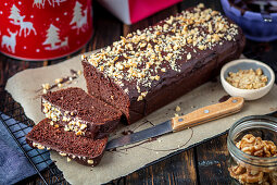 Gingerbread loaf with walnuts