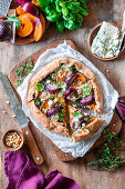 Pumpkin pie with onions and blue cheese