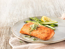 Baked wild pacific salmon with green asparagus