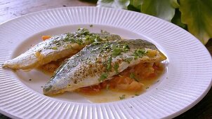 Mackerel in tomato sauce - Step by step