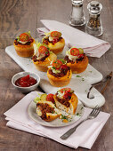 Minced meat muffins with raclette cheese