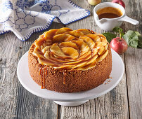 Apple cheesecake with caramel icing