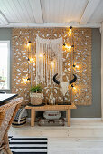 Boho wall decorations in the dining room