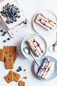 Ice cream cake with blueberries and gingerbread