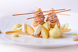 Mont Blanc' with green apples